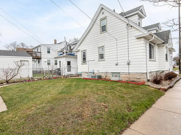 3500 S Clement Ave — Photo 35