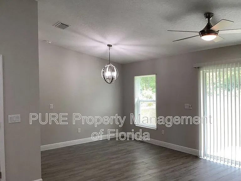 16899 SW 44th Cir — Photo 4
