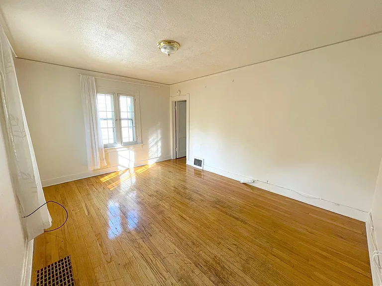 1854 S Williams St — Photo 8