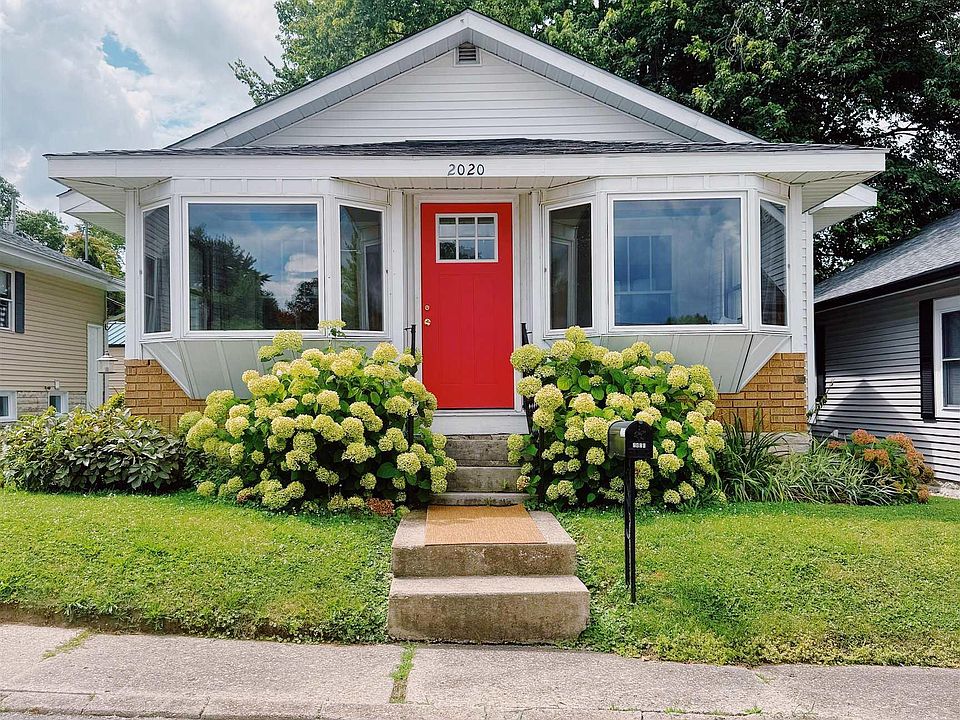 1st image of 2020 7th St