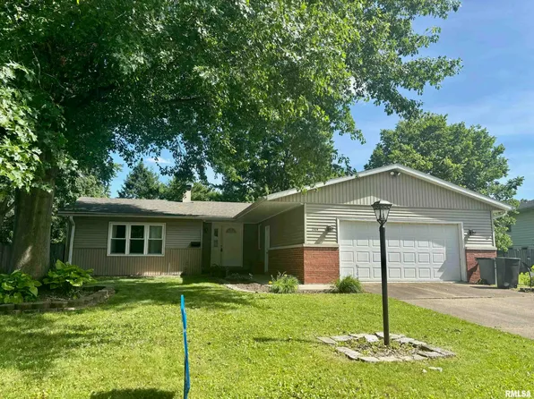 2114 Claremont Dr, Springfield, IL 62703