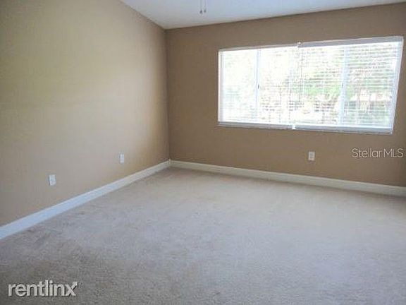 5th image of 12475 Berkeley Square Dr