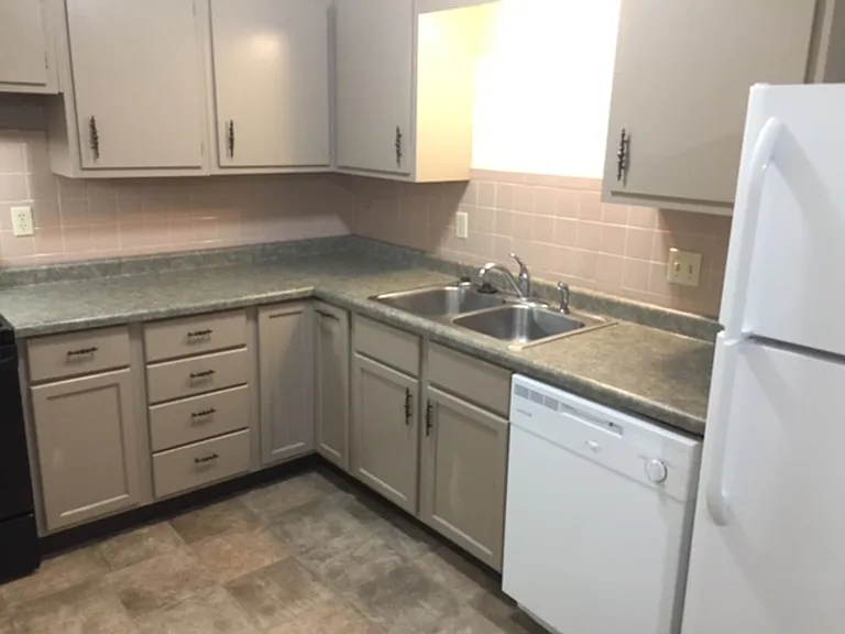 25 Arlington Ave — Photo 9