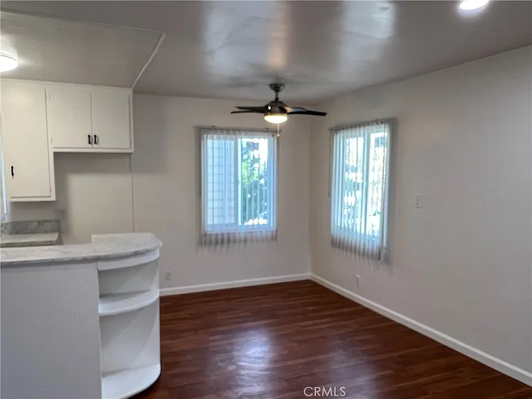 420 W Alameda Ave #C — Photo 15