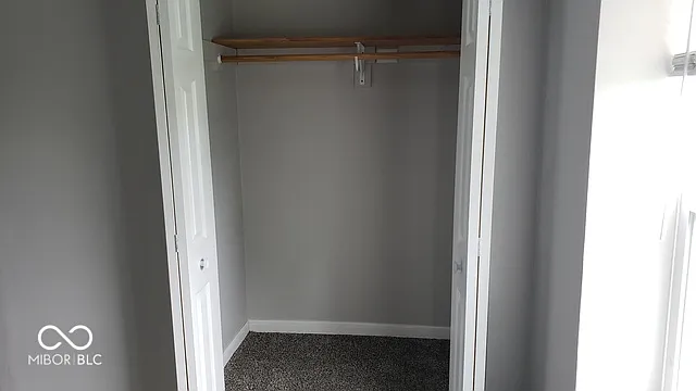831 W Pearl St #100 — Photo 11