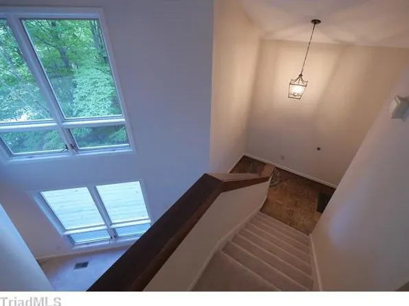 3013 Lookout Ct, Winston Salem, NC 27106