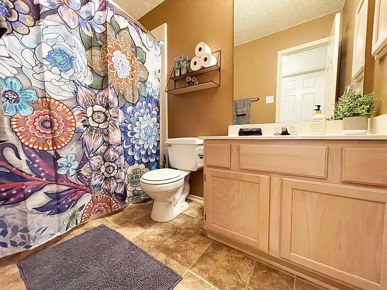 1416 Country Ln — Photo 16