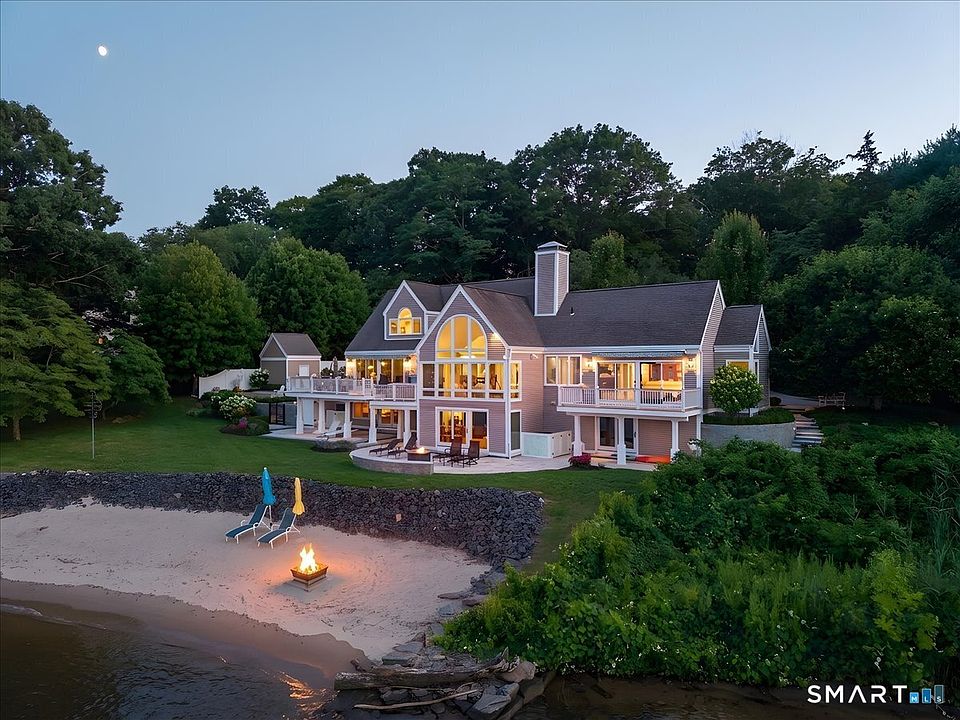 1st image of 409 River Road