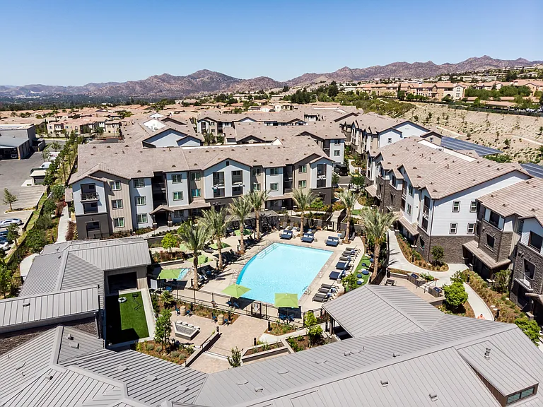 The Vineyards Apartments — Photo 36