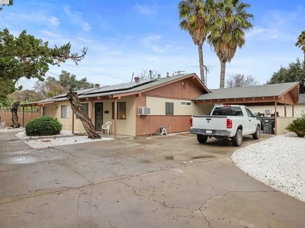 1006 Roselawn Ave, Modesto, CA 95351