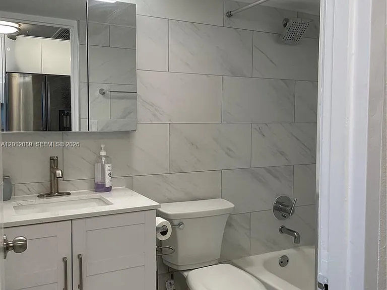 10275 Collins Ave #602 — Photo 6