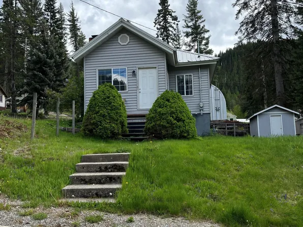 320 Oregon St, Mullan, ID 83846