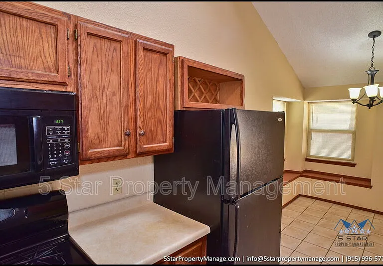 11645 Gordon Cooper Ln — Photo 19