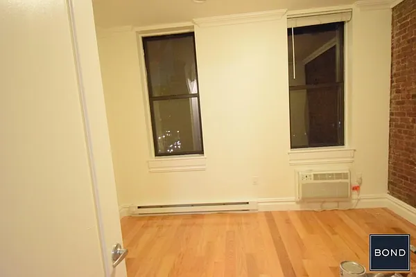 Rented by Bond New York | media 5