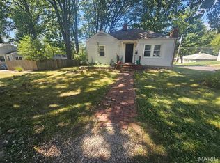 619 Millman Dr, Saint Louis, MO 63135
