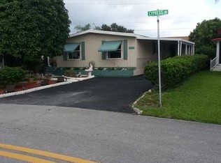 5720 SW Cypress Dr, Fort Lauderdale, FL 33312