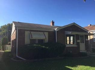 2568 Spruce St, River Grove, IL 60171