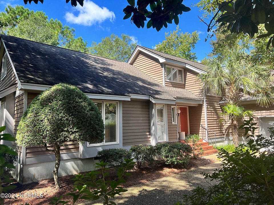 1st image of 705 Lord Granville Drive