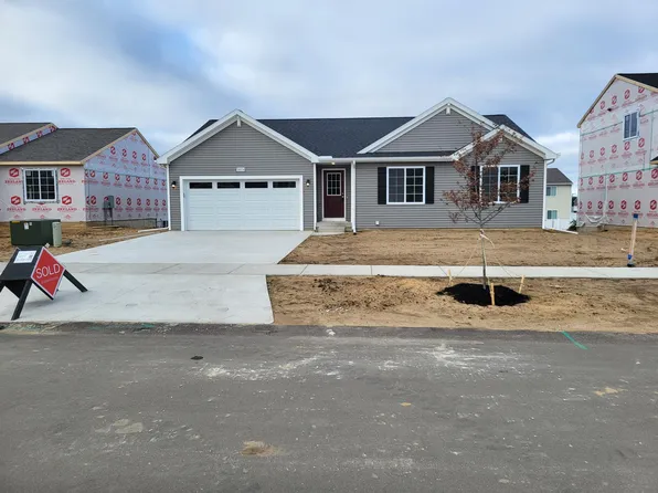 58654 Interlaken St, Mattawan, MI 49071