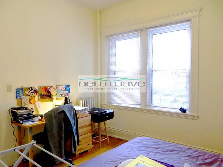 104 Queensberry St #2 — Photo 4