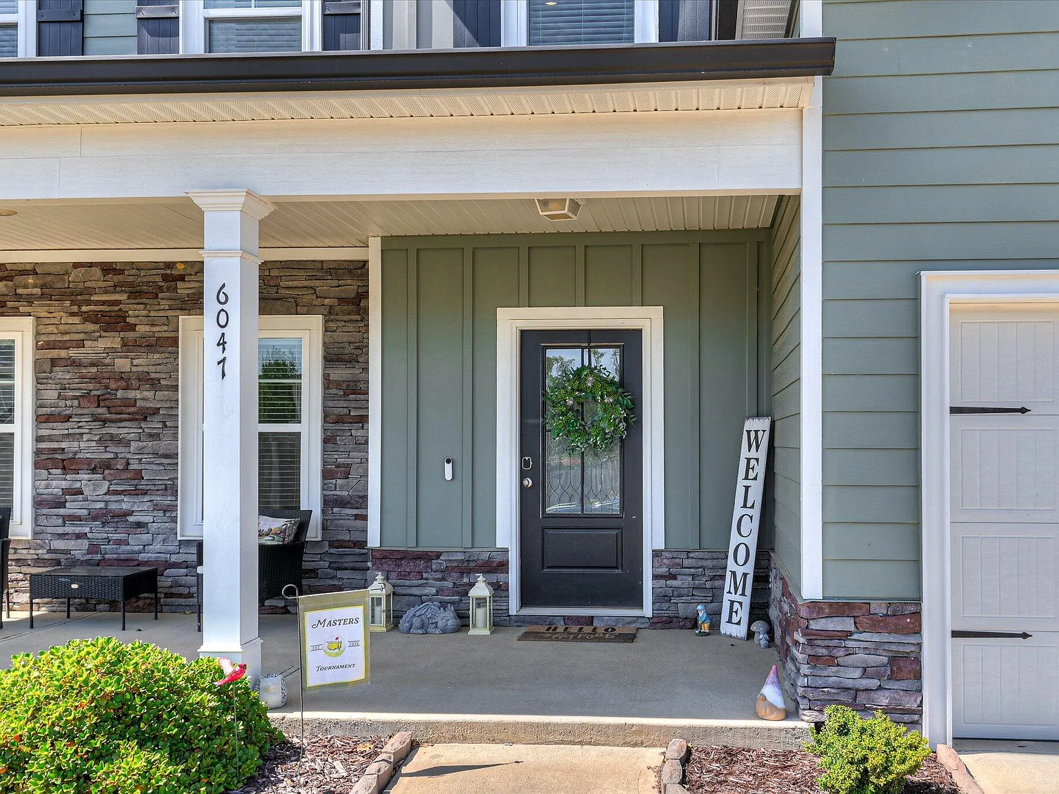 5 bed, 4.0 bath, 3166 sqft, $2,900 — Photo 3