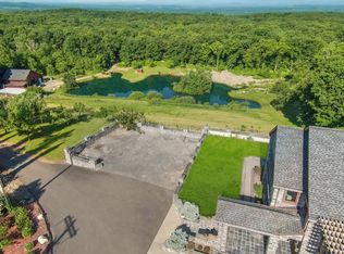 453 Snyderville Rd, Elizaville, NY 12523