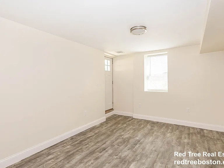 77 Rock Glen Rd — Photo 12