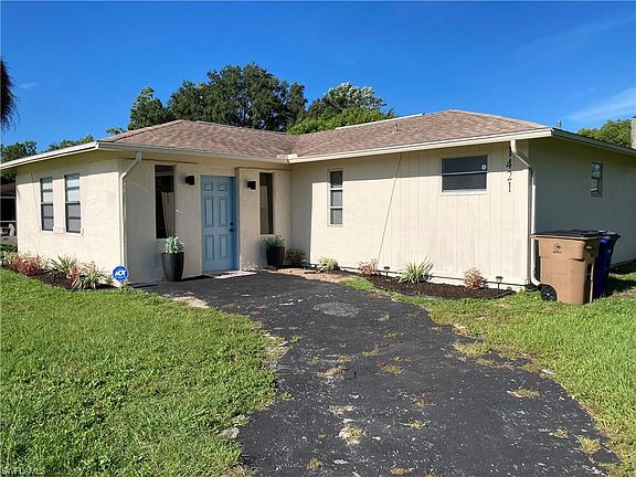 3rd image of 1421 Caywood Cir S
