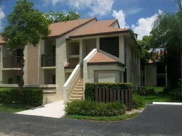 1st image of 5506 Courtyard Dr
