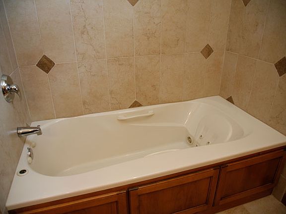 2nd bathroom