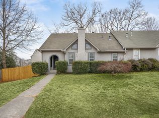 4221 Lakes End Dr NW, Kennesaw, GA