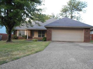 9709 Croxted Rd, Fort Smith, AR 72908