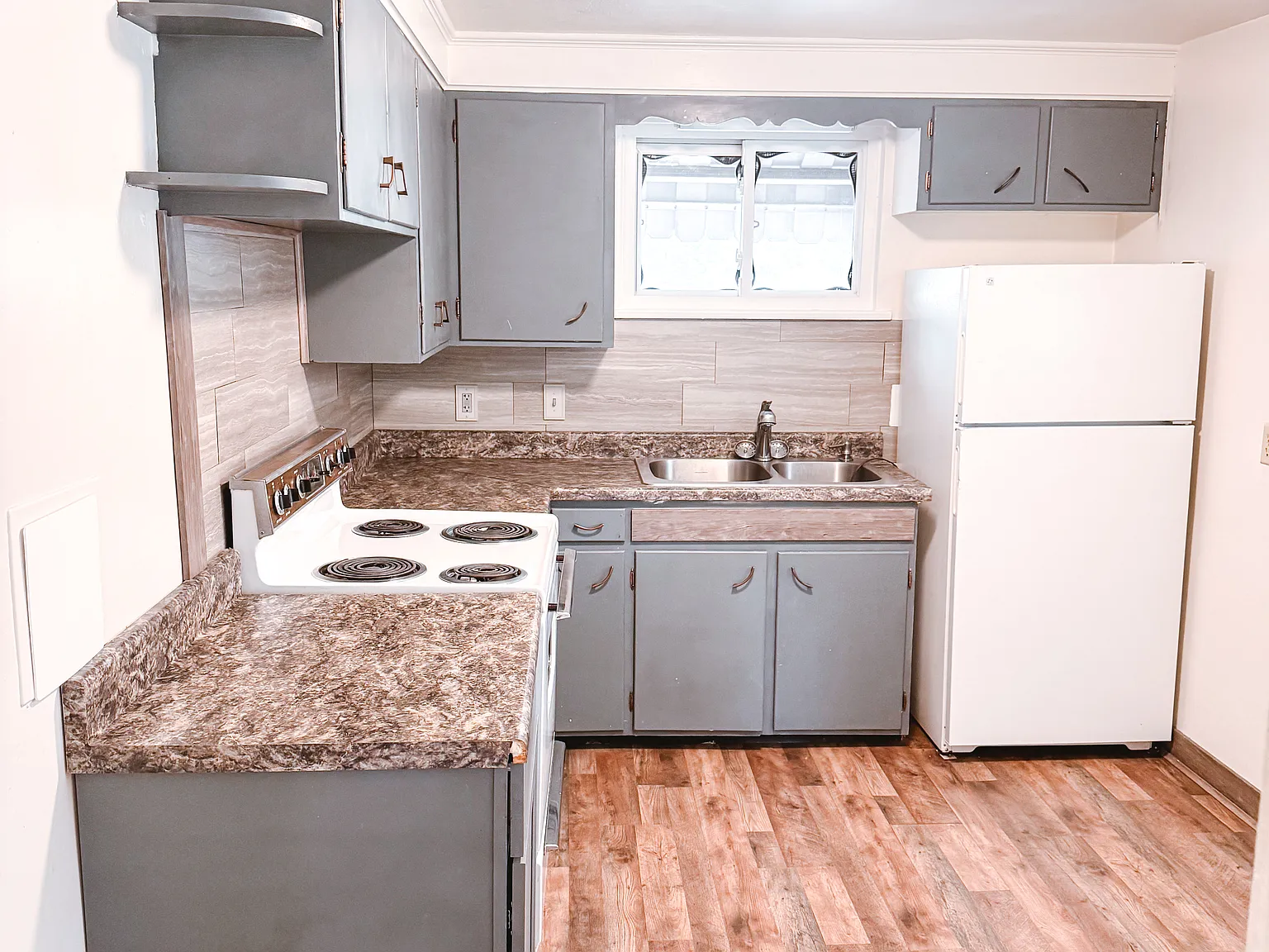 4 bed, 1100 sqft, $1,250 — Photo 4