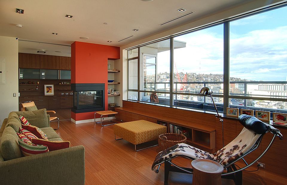 Living room and gas fireplac