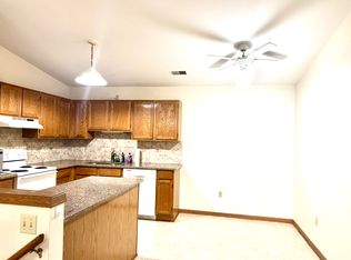 7305 98th Ave #5E, Kenosha, WI 53142