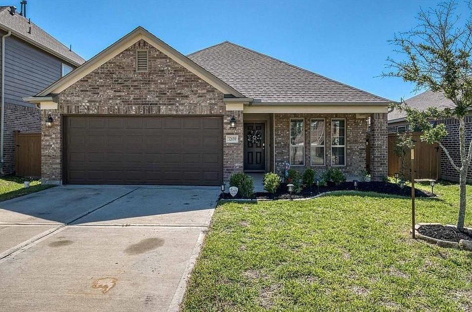 1st image of 32659 Timber Point Dr