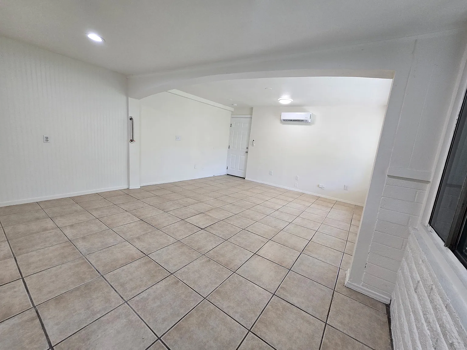 1 bed, 550 sqft, $1,750 — Photo 4