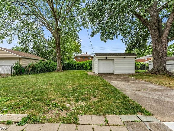 5th image of 21401 Goller Ave