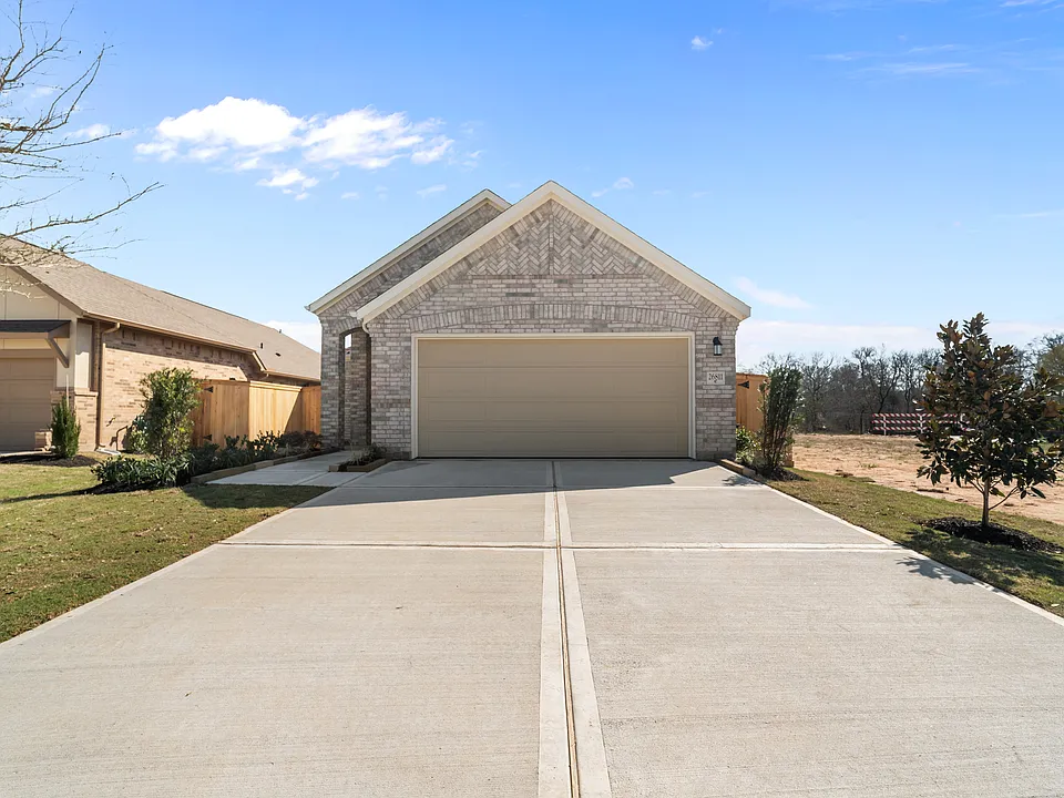 114 Mercury Sky Rd