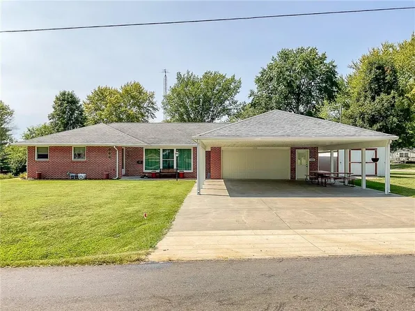 200 W High Way, Smithton, MO 65350