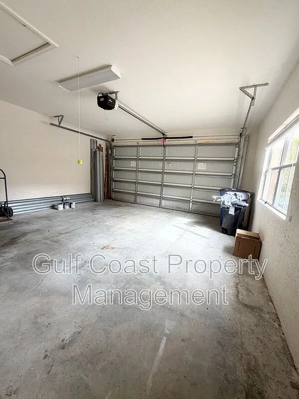 2 bed, 2.0 bath, 1688 sqft, $2,000 — Photo 3