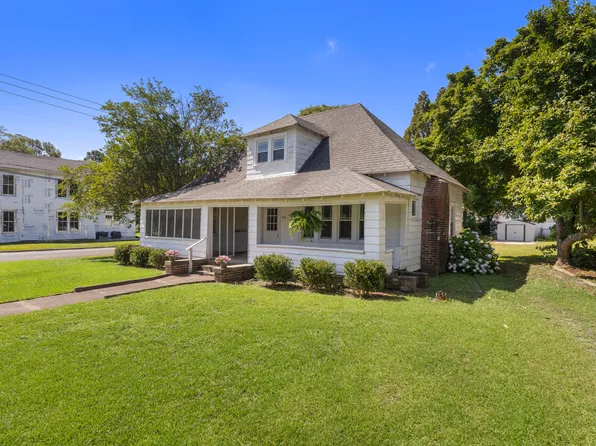 413 E Center St, Nashville, NC 27856