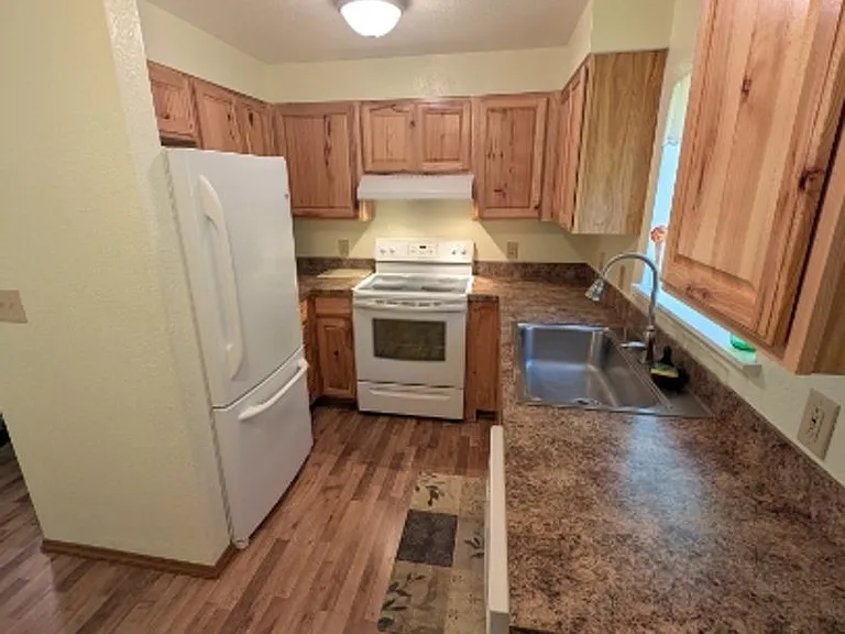 2805 Lowridge Ct #1 — Photo 9