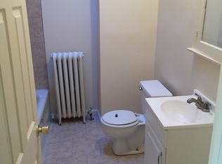 29 N State Rd, Upper Darby, PA 19082