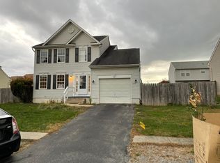 106 Limited Dr, Ranson, WV 25438