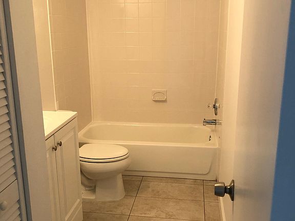 4th image of 858 93rd Ave N APT B