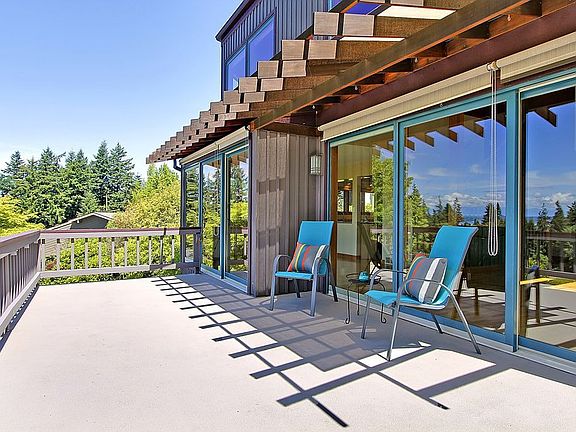 Front patio