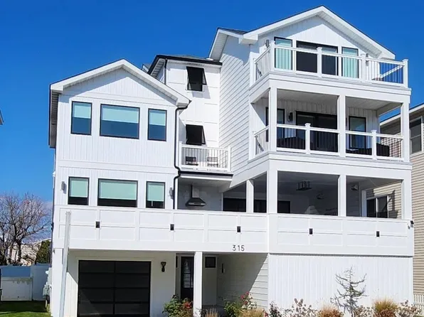 315 E Brigantine Ave, Brigantine, NJ 08203