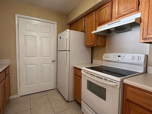 3rd image of 4009 Dancing Cloud Ct Unit 46