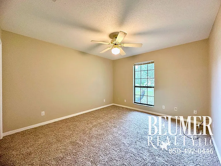 5027 Shoshone Dr — Photo 23